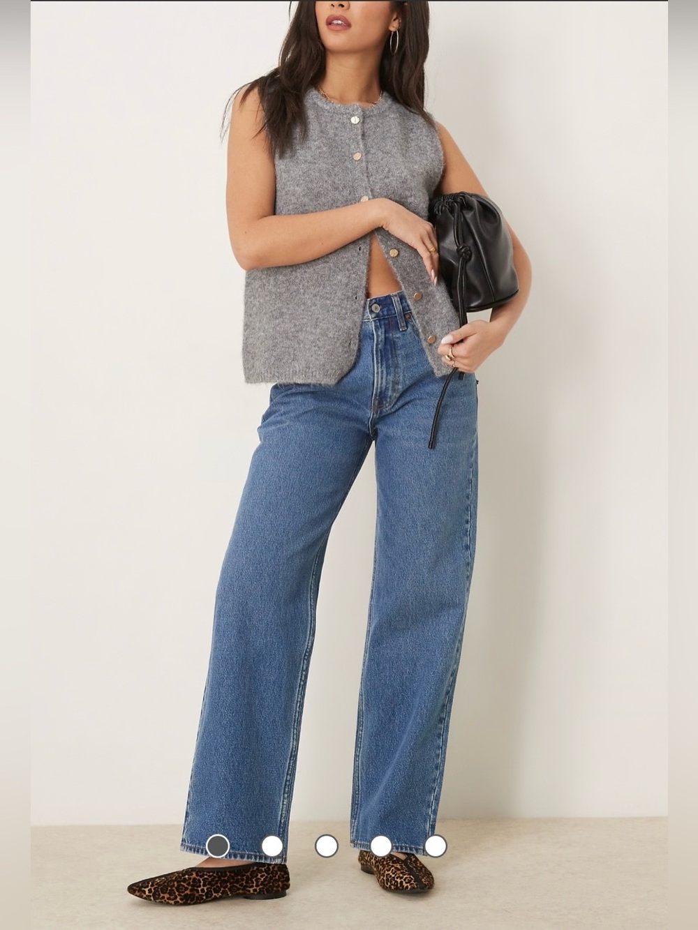 Abercrombie & Fitch Curve Love Mid Rise Slouchy Jeans Size 32 NWT